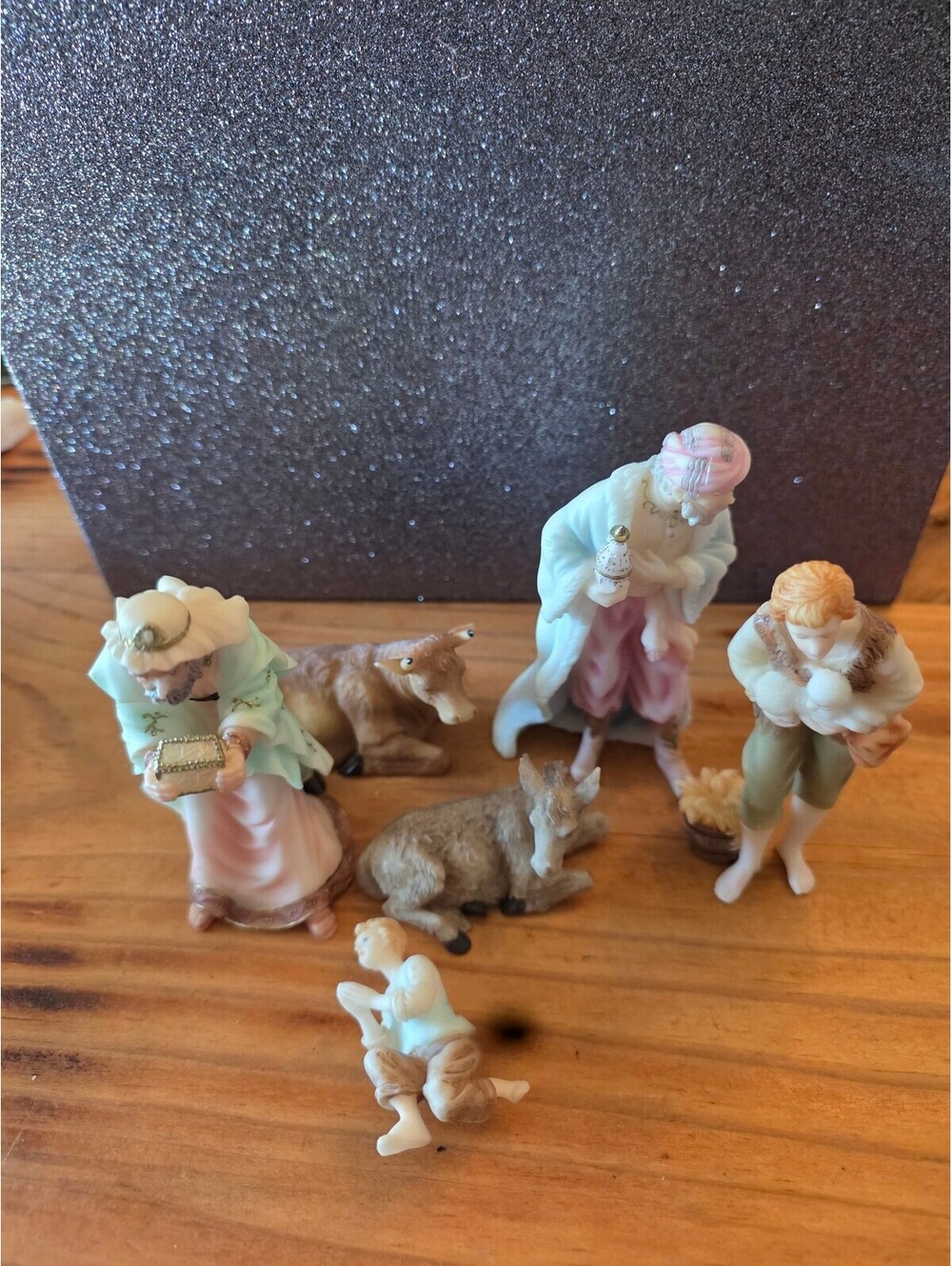 Roman vintage Nativity Scene Figurines Set with Shepherds and Animals